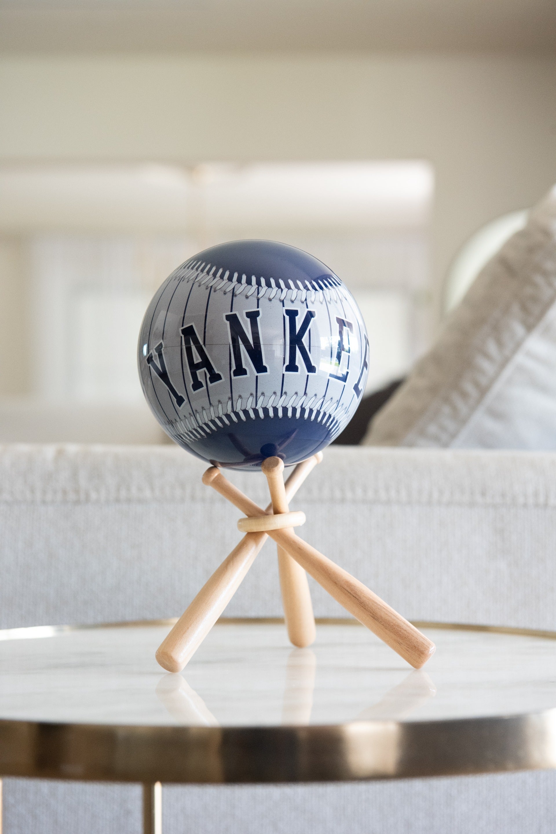 MLB® YANKEES™ GLOBE (Region Limit) - movaglobes.store