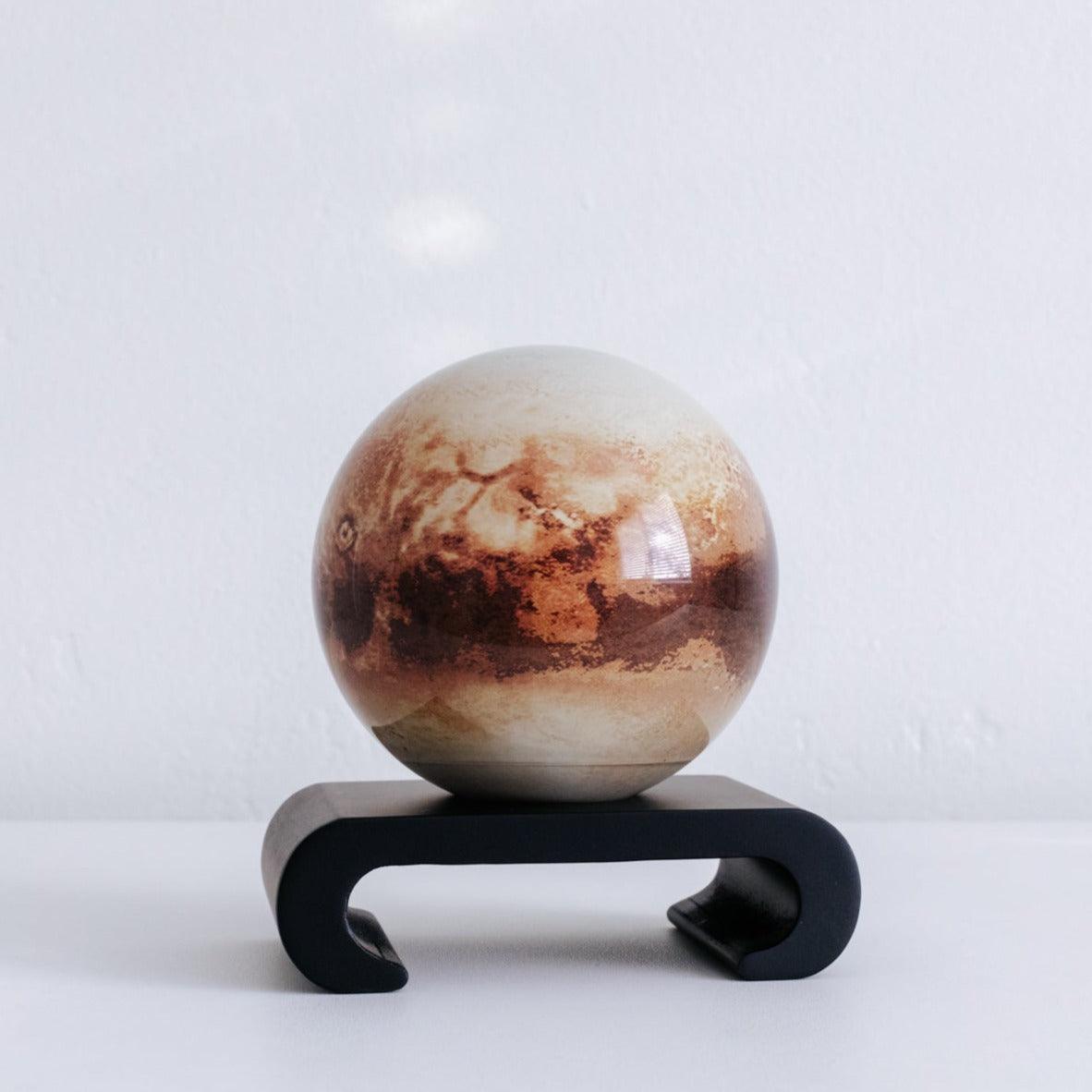 PLUTO GLOBE - MOVA UK