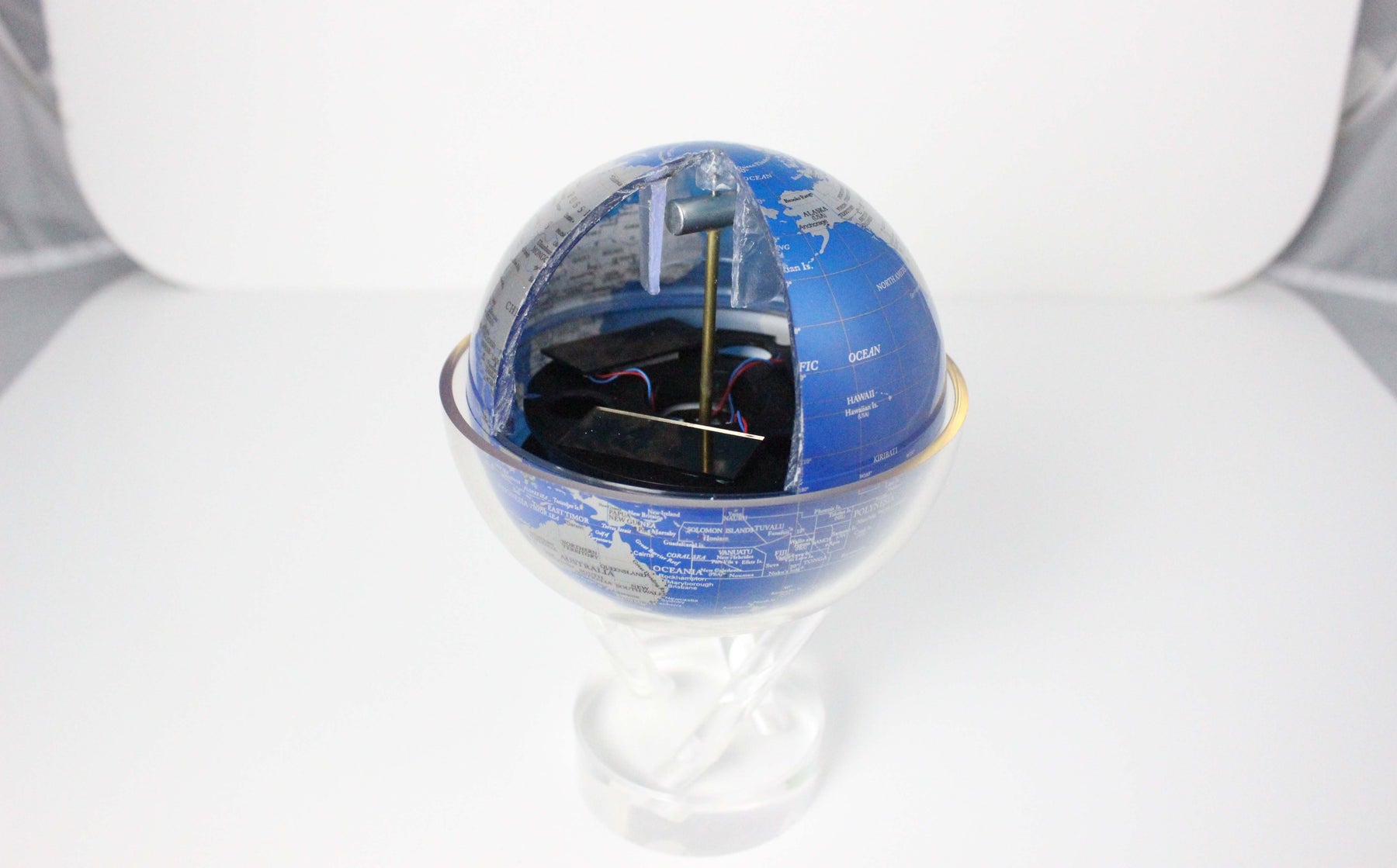 A PEEK INSIDE THE MOVA GLOBE