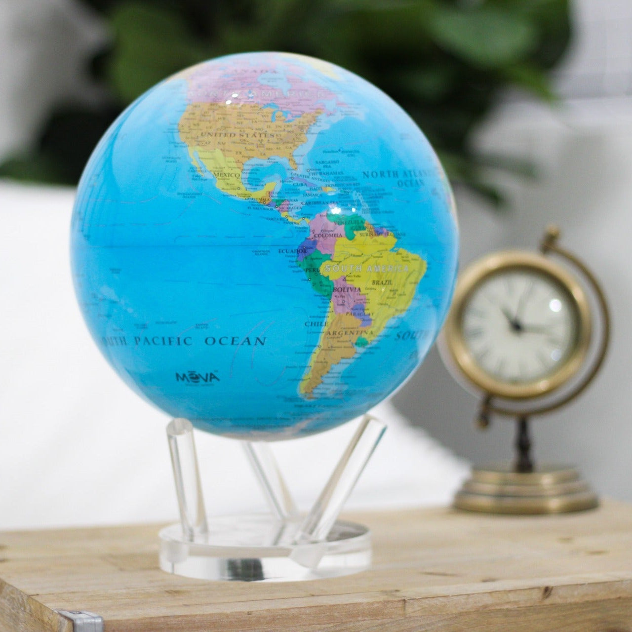 BLUE POLITICAL MAP WORLD GLOBE | details - MOVA UK