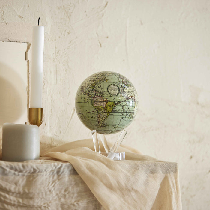 ANTIQUE CASSINI GREEN GLOBE