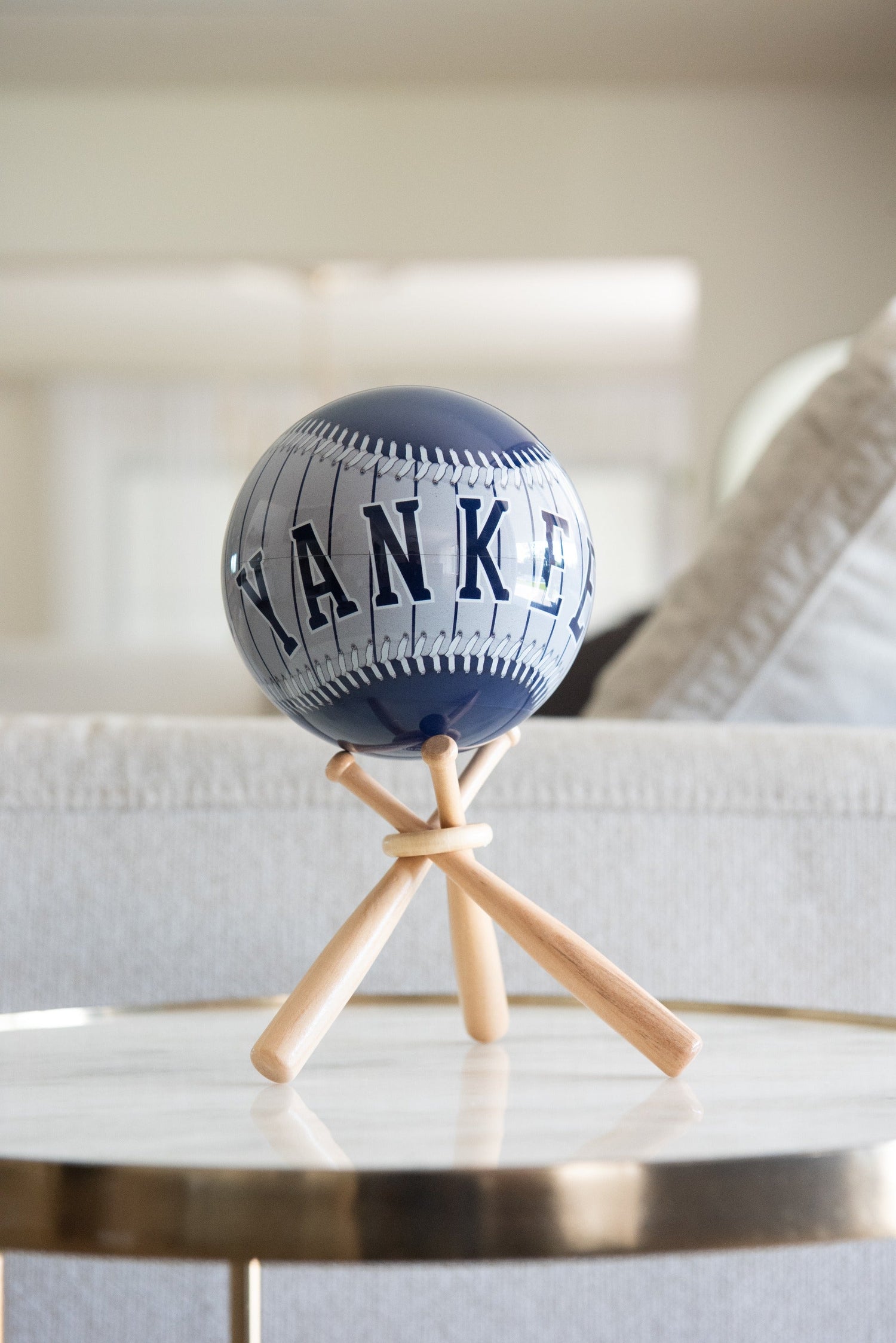 MLB® YANKEES™ GLOBE (Region Limit) - movaglobes.store