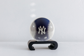 MLB® YANKEES™ GLOBE (Region Limit) | Perfect for Yankees™ fans - movaglobes.store