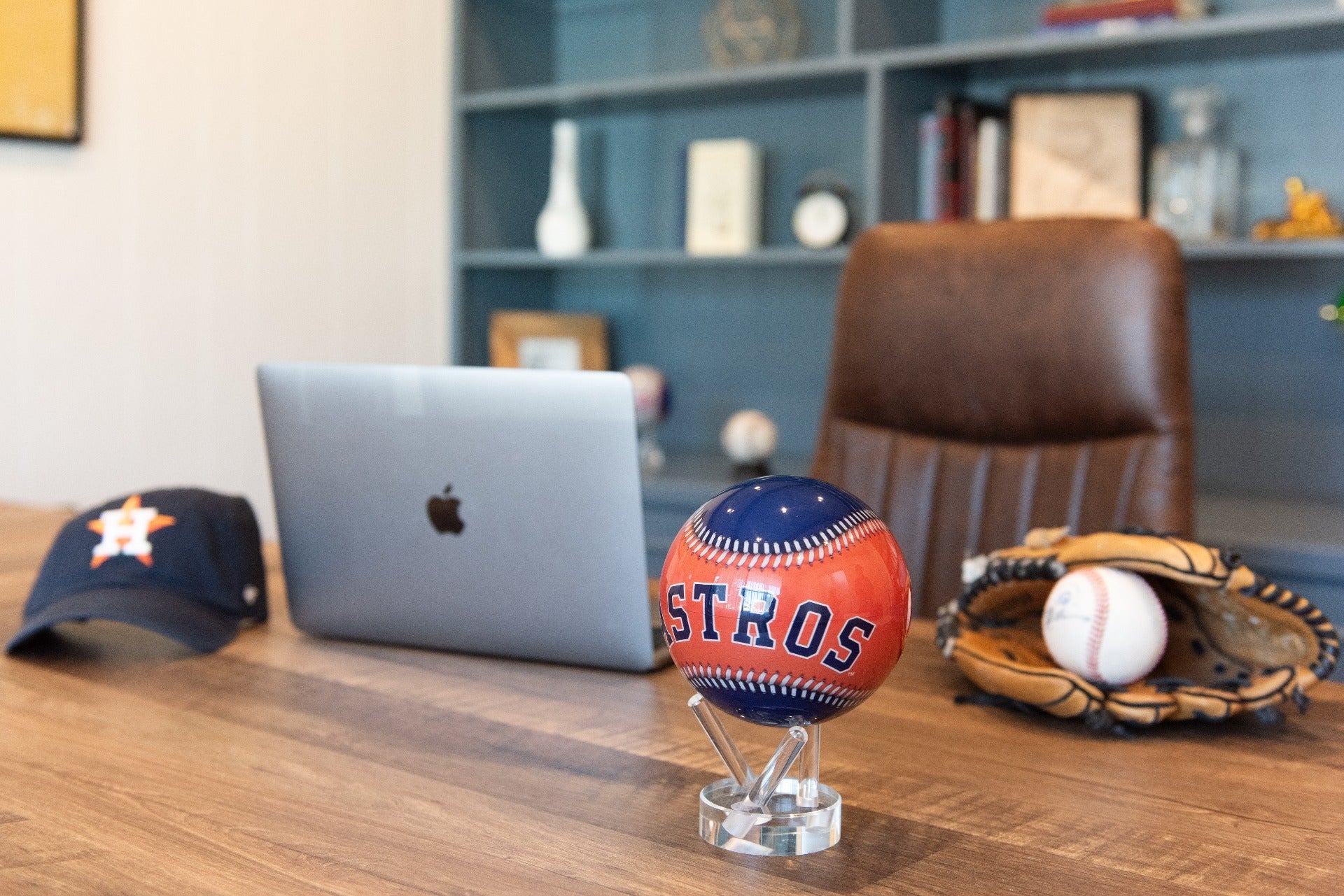 MLB® ASTROS™ GLOBE ( Region Limit) - movaglobes.store