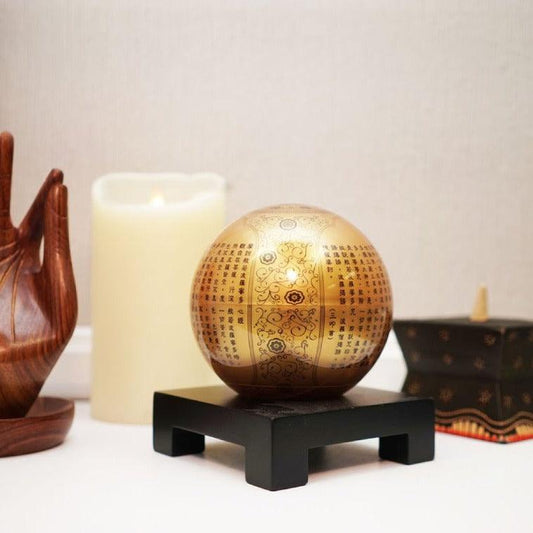 HEART SUTRA GOLD GLOBE - MOVA UK