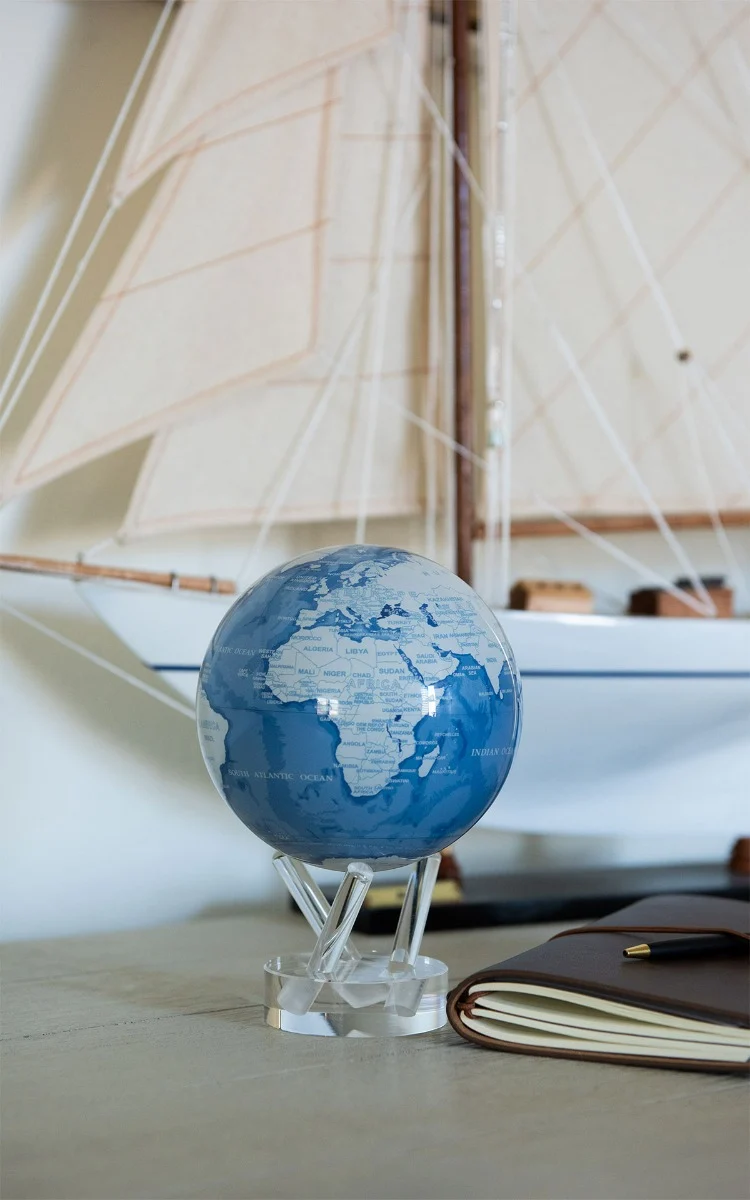 SKY BLUE AND WHITE GLOBE | MOVA UK