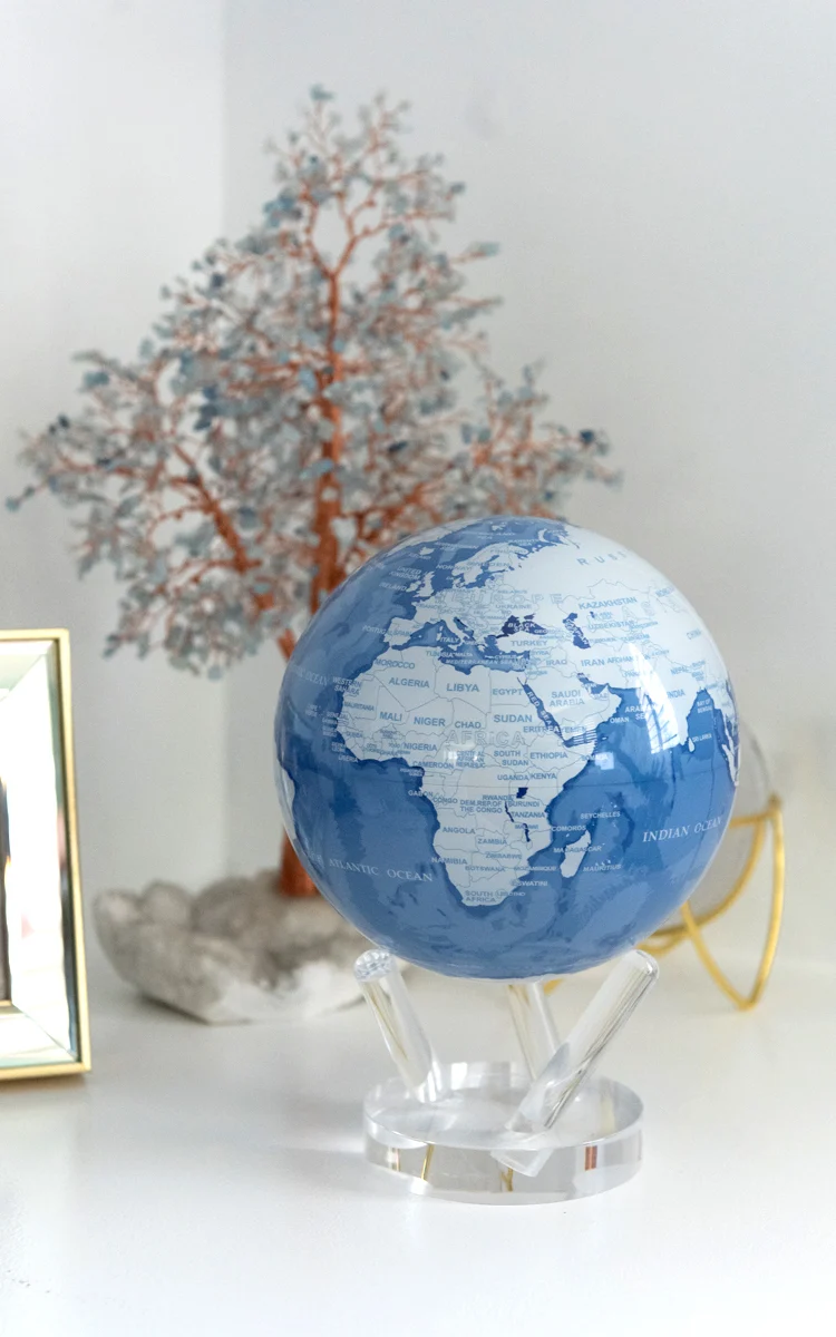 SKY BLUE AND WHITE GLOBE | MOVA UK